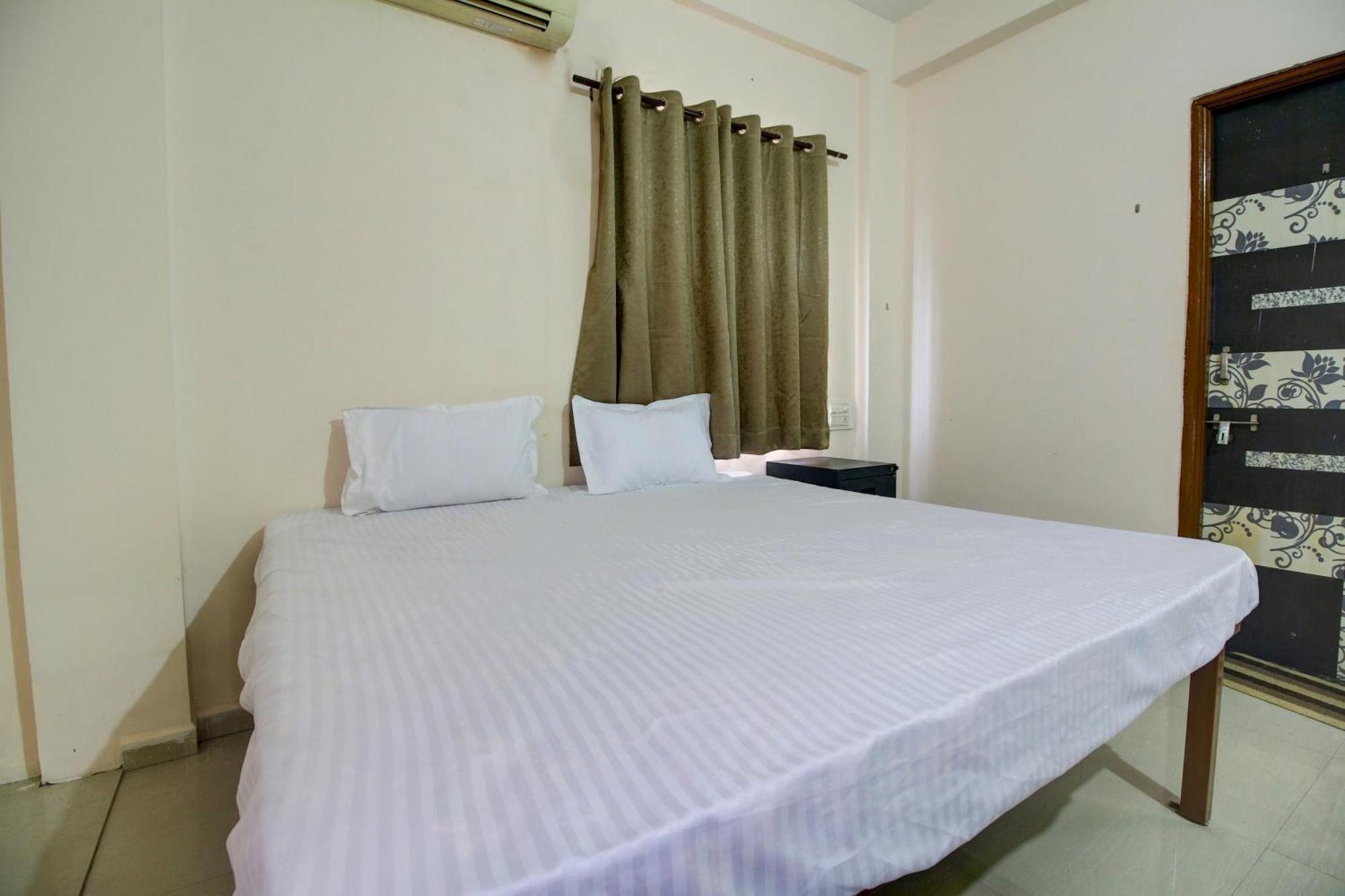 Hotel O Elite Inn Koradi Exterior foto