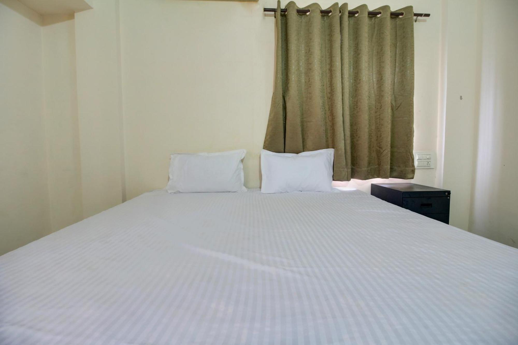 Hotel O Elite Inn Koradi Exterior foto